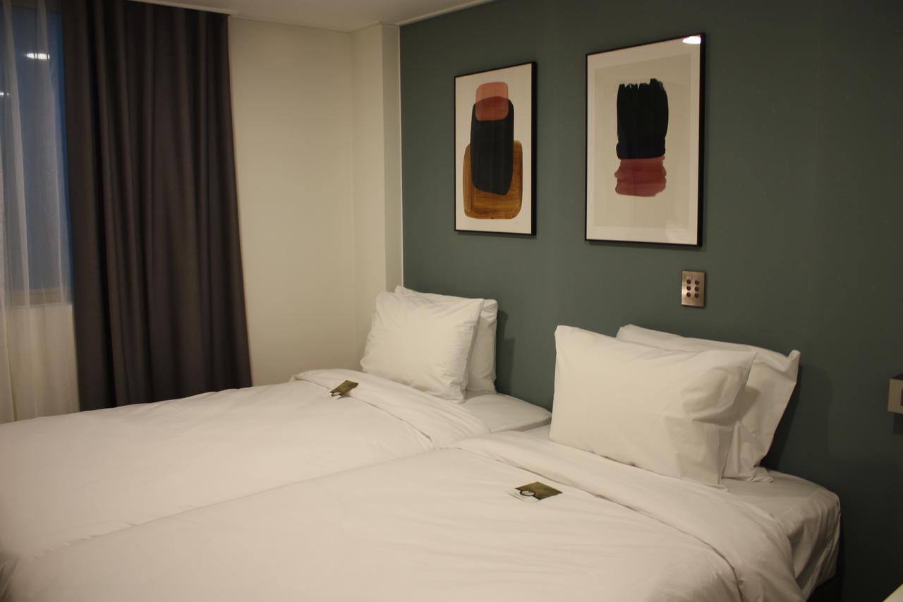 The Hotel Young Inn Seul Esterno foto