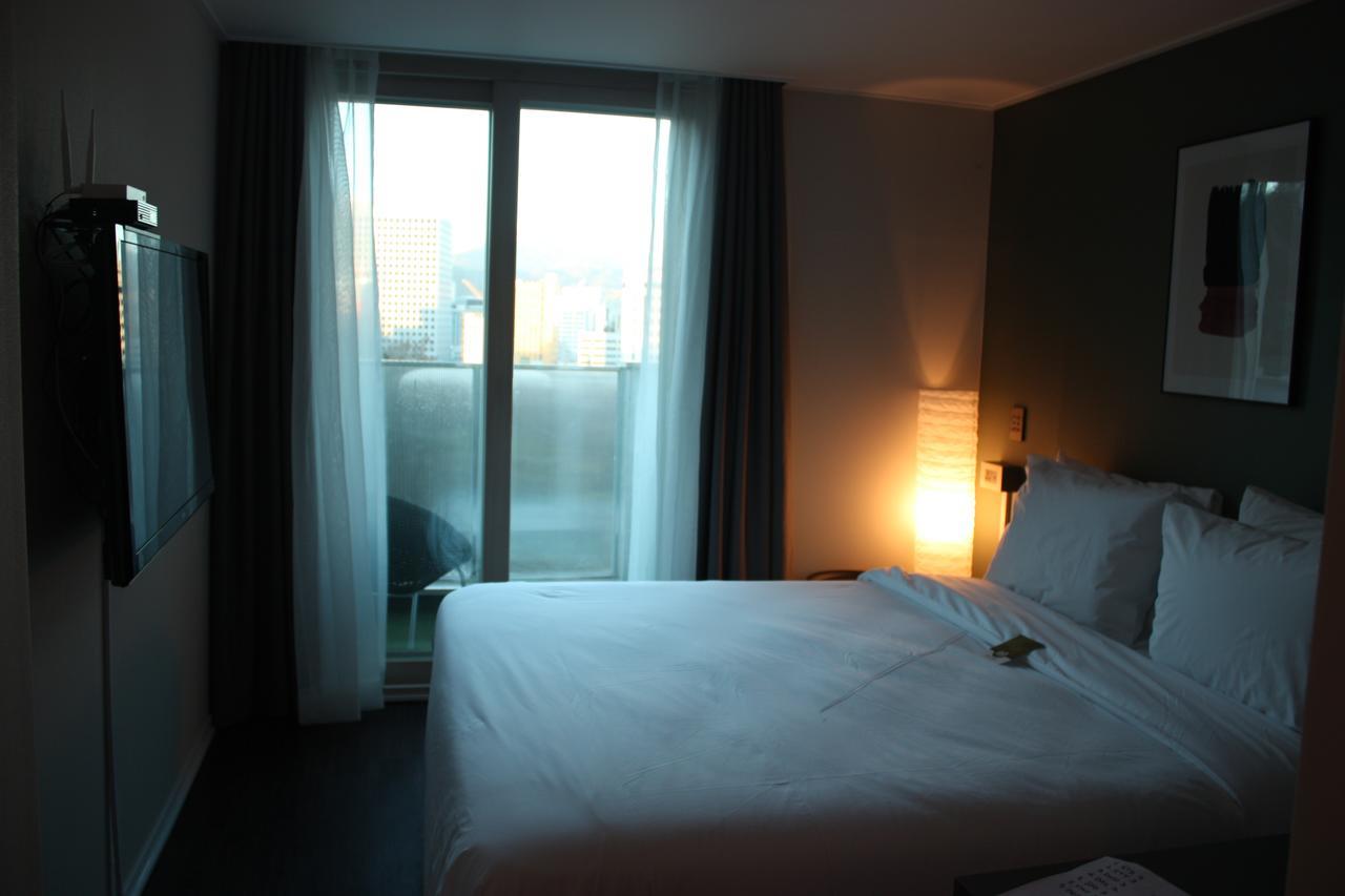 The Hotel Young Inn Seul Esterno foto
