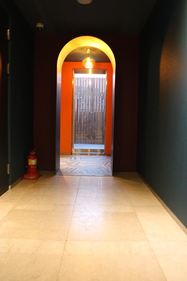 The Hotel Young Inn Seul Esterno foto